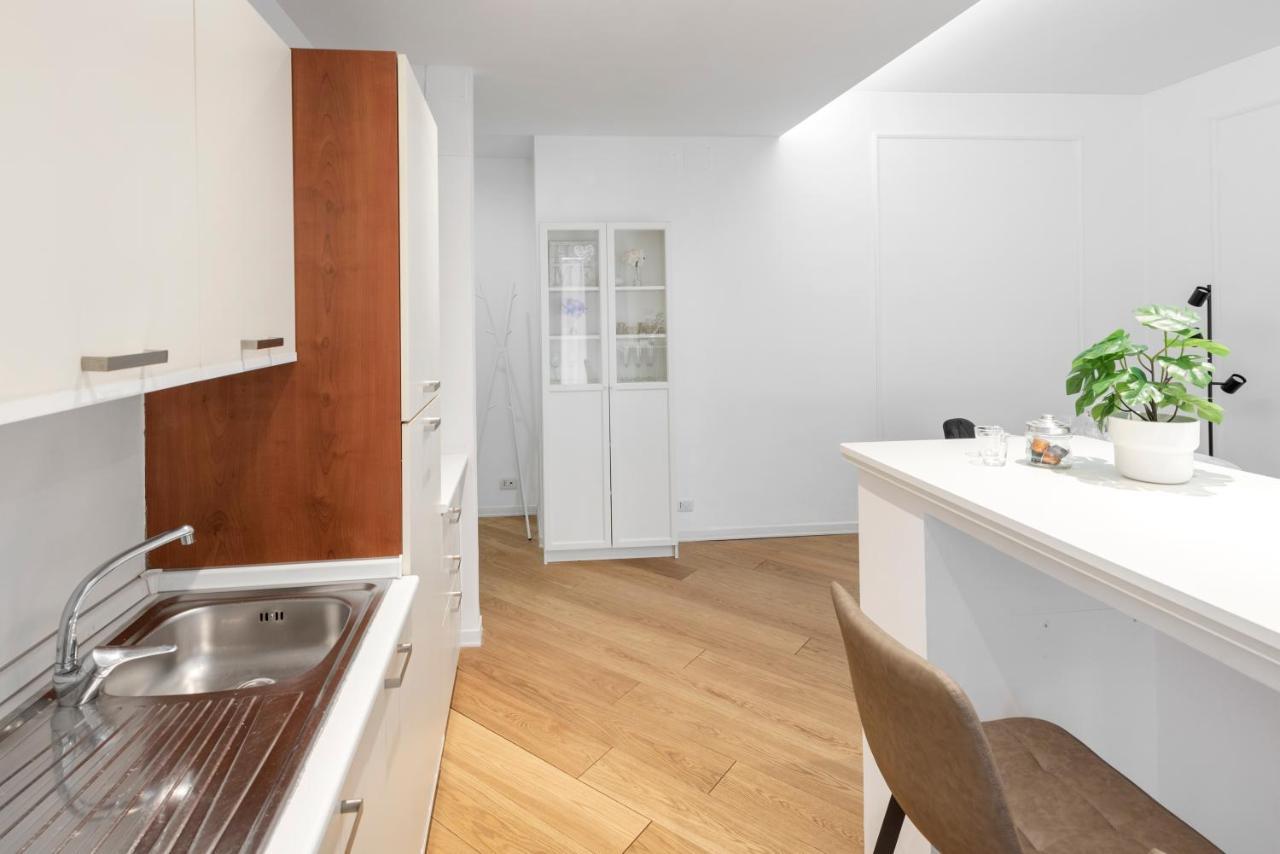 White Flat Gallia โรม ภายนอก รูปภาพ
